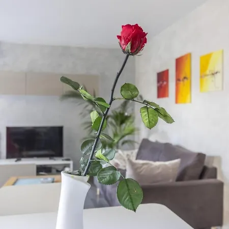 Апартаменты Beautiful Port Marianne Apt, Private Parking, 4 People Монпелье