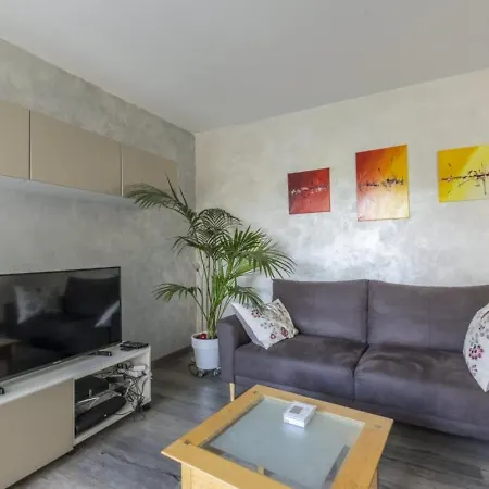 Appartement Beautiful Port Marianne Apt, Private Parking, 4 People *